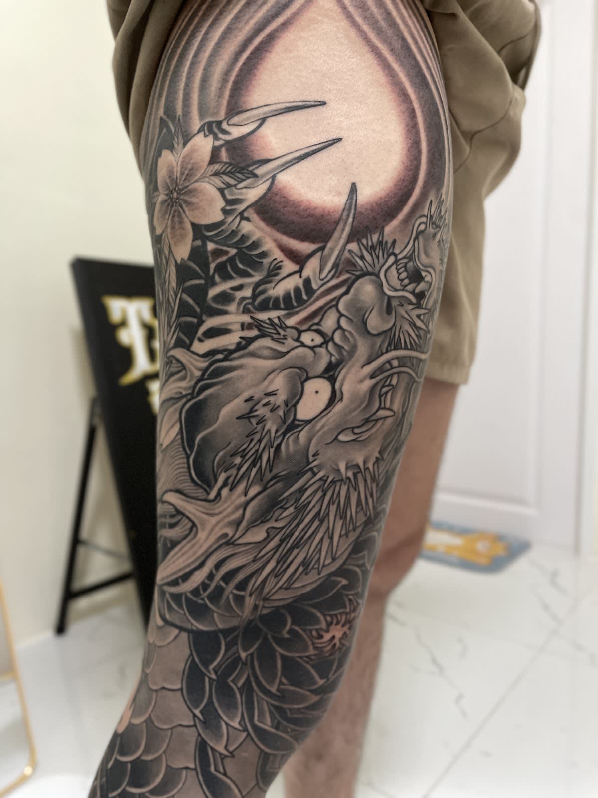 25 April tattoo studio (ร้านสัก by ช่างกลอน)