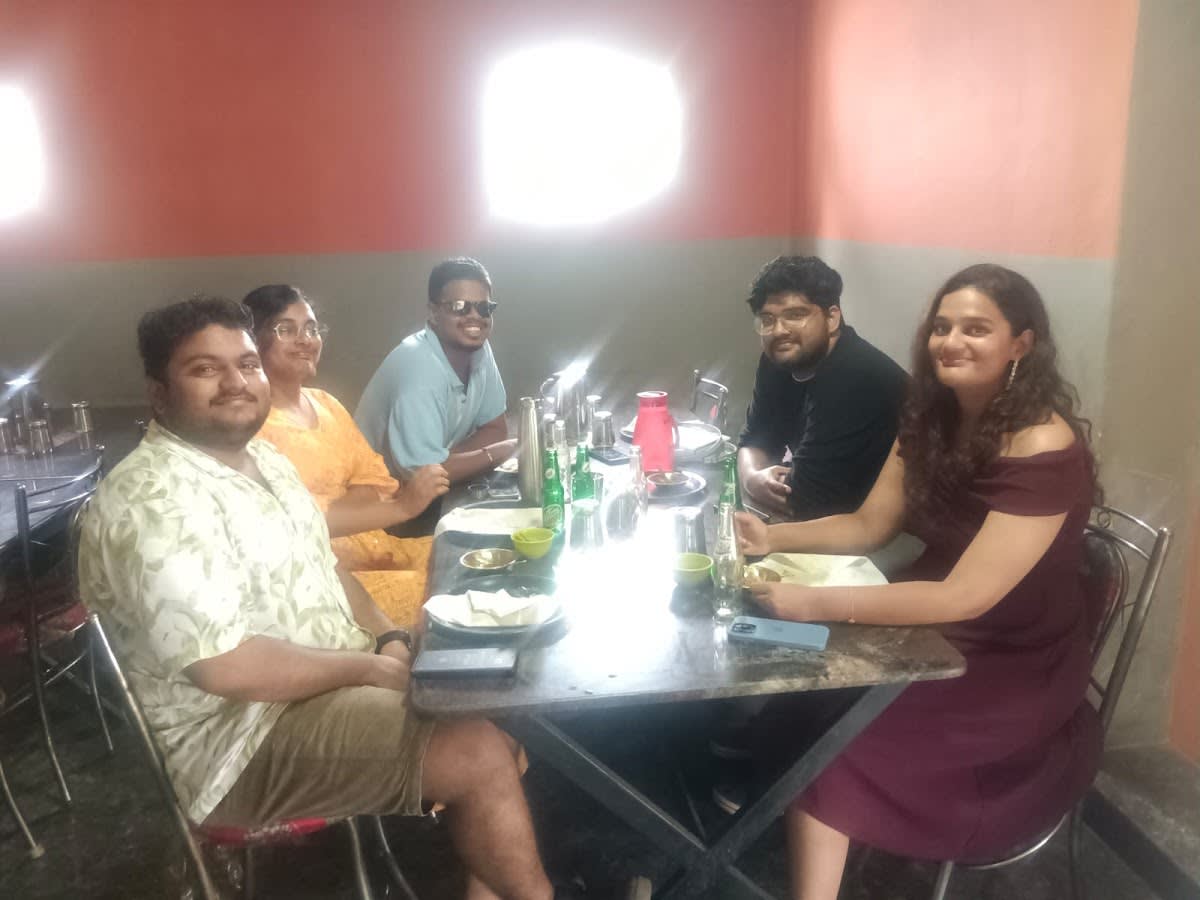 Alaiyathi Restaurant AC
