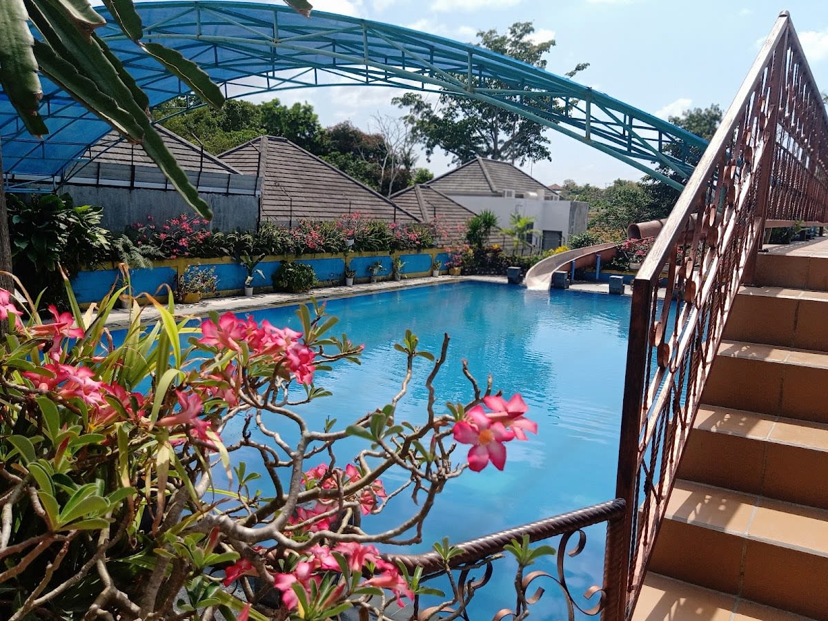 Betesda Swimming Pool