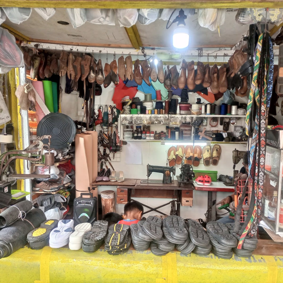 Dadoy Shoe Repair Shop & Leather Crafts