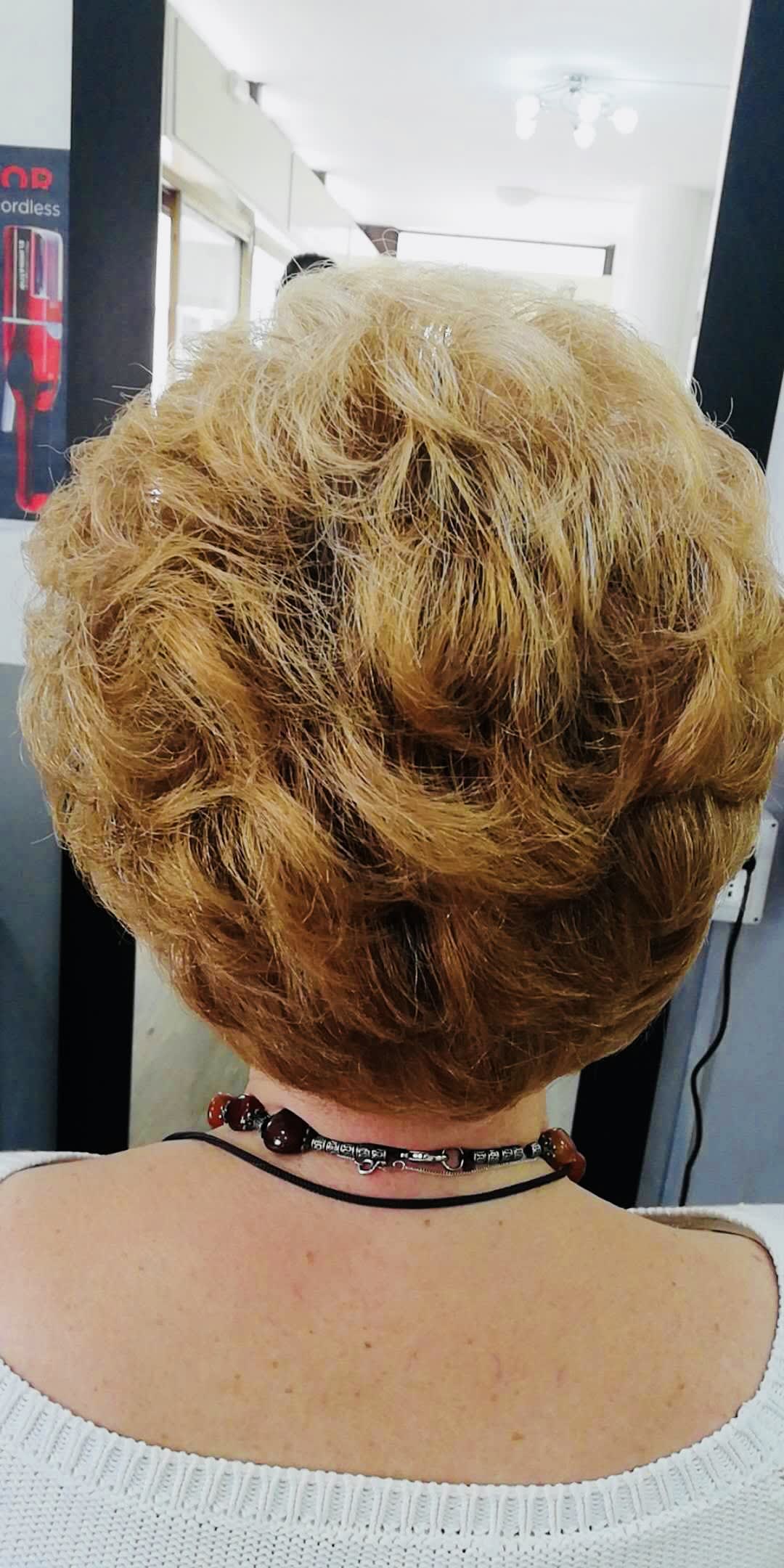 Hair stylist