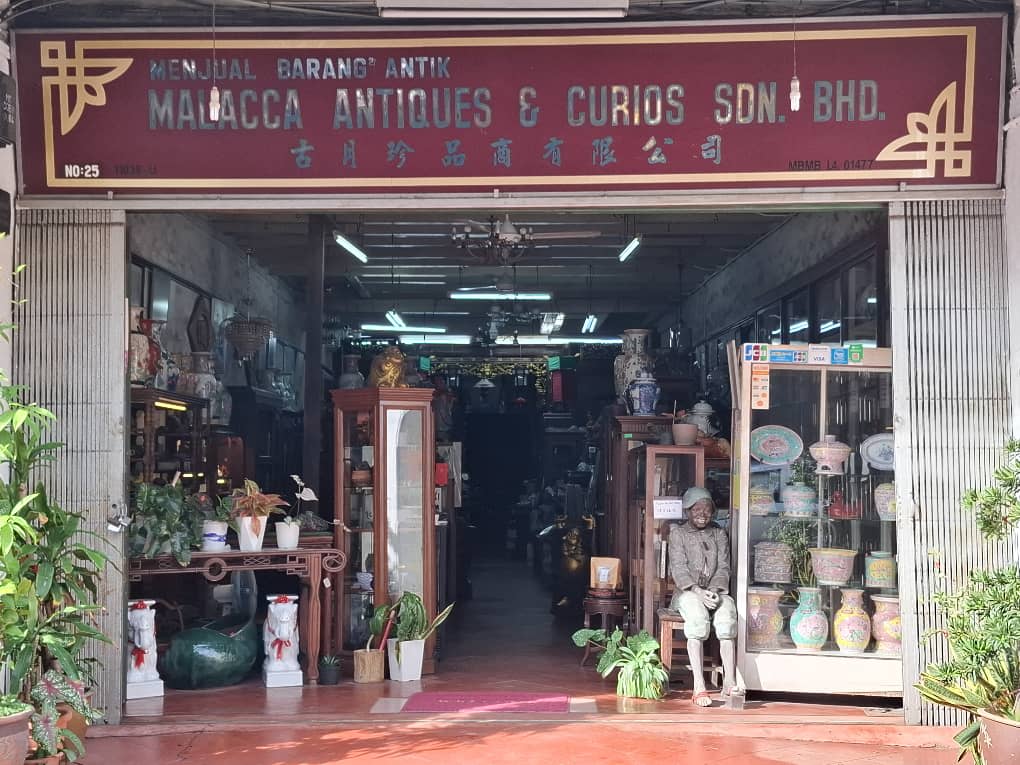 Malacca Antiques & Curios Sdn Bhd