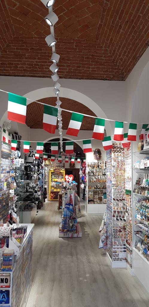 Mole store