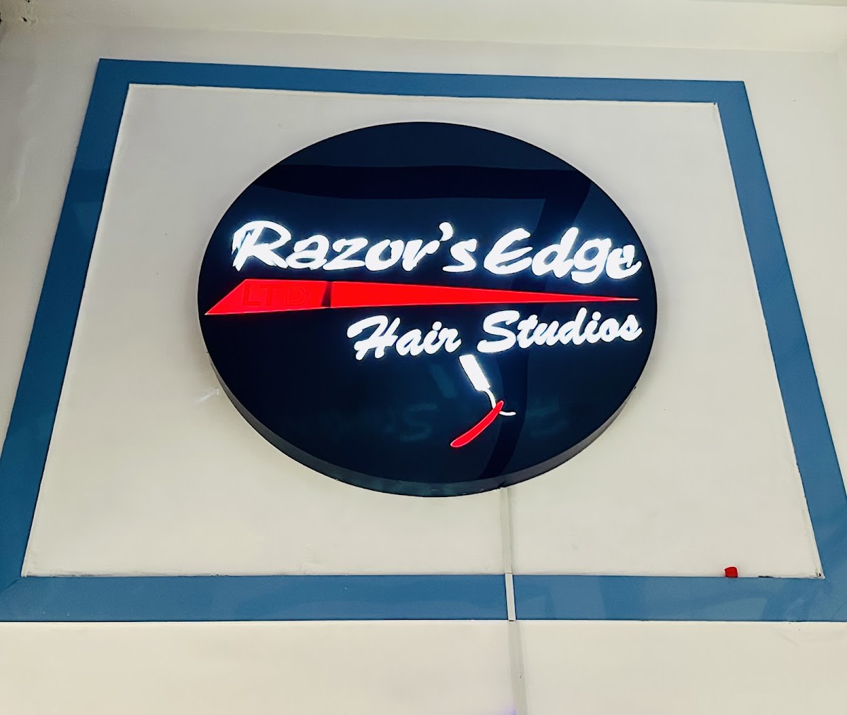 Razor's Edge Ltd